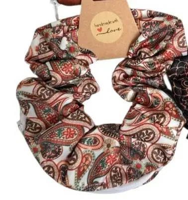 Haargummi mit Reißverschluss – Animal Print & Elegant