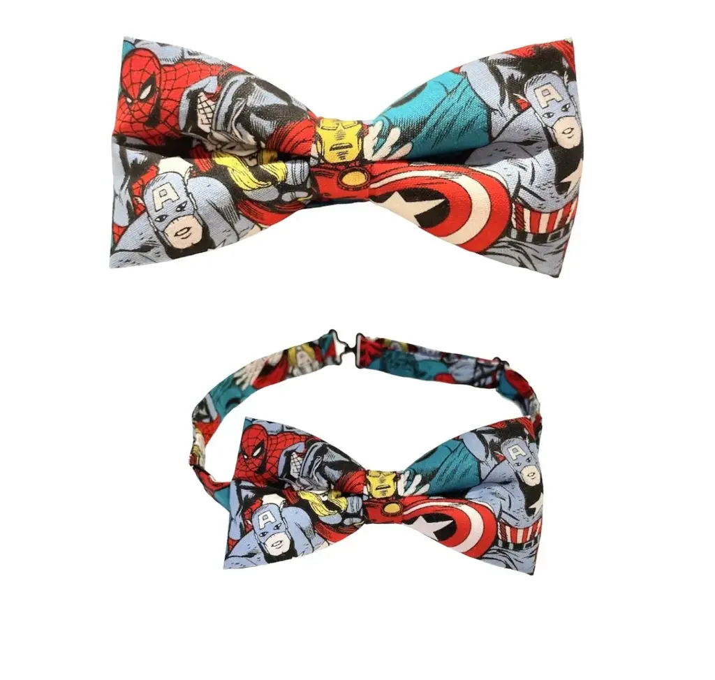 Pajarita Marvel